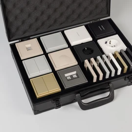 Фото #1 товара Демо-кейс WRA-CASE-MTL2-BK-V7 (NOBE) (Arlight, Металл)